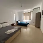 Earta & Leo * 卡萨米尔