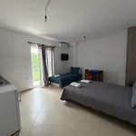 Apartment Earta & Leo *