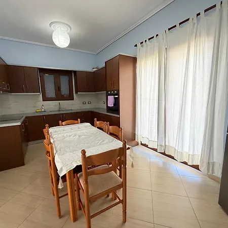 Appartement Earta & Leo *