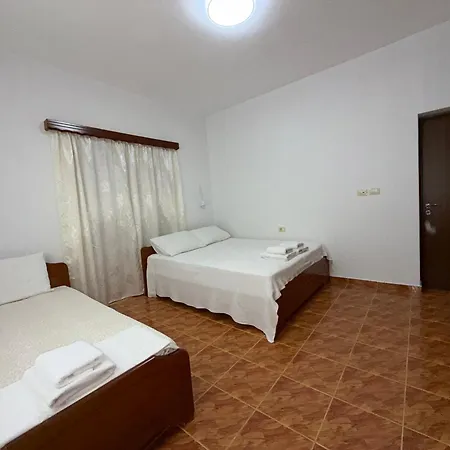 Earta&leo Apartamento Ksamil