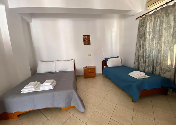 Earta & Leo 公寓 卡萨米尔